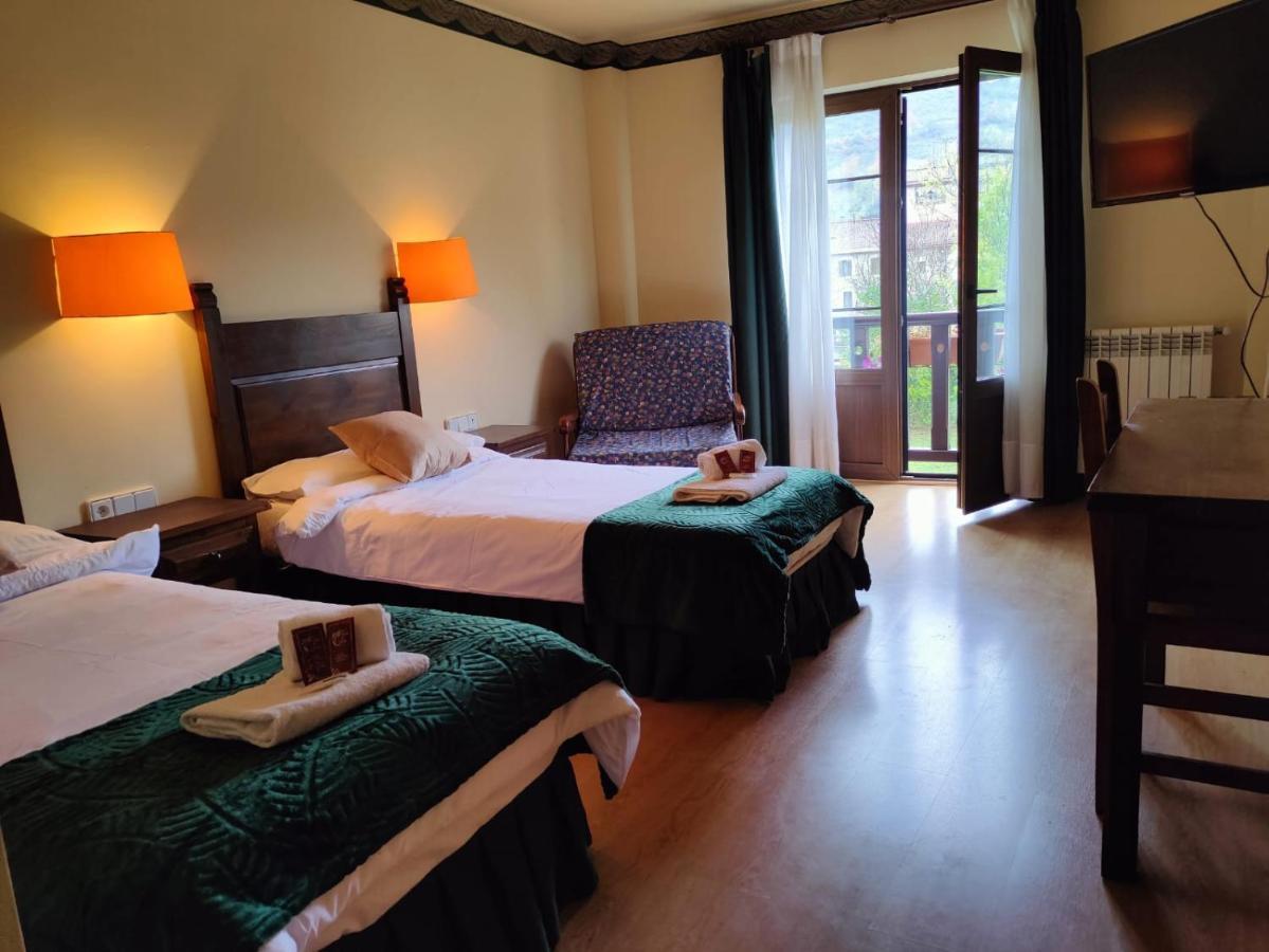 Hotel Cumbres De Valdeon Posada De Valdeon Chambre photo